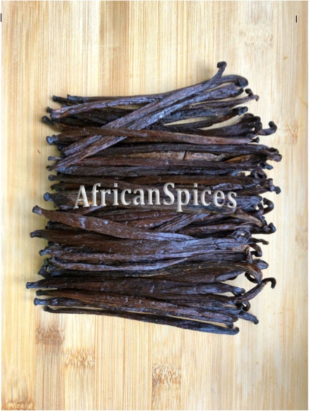 Tahitian Grade B vanilla beans – product photo 2