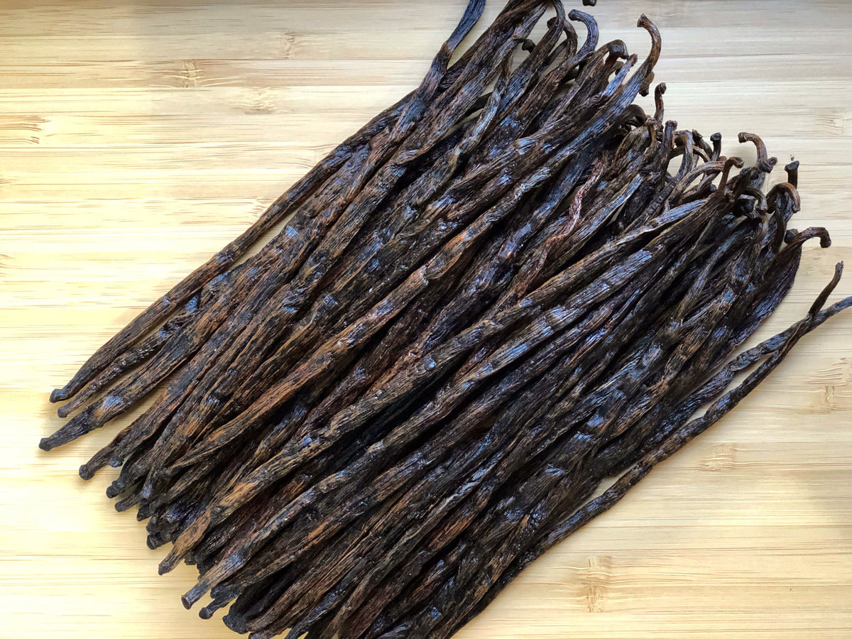 Extra-large Madagascar Grade B vanilla beans – product photo 2