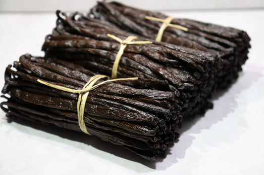 10 organic Madagascar Grade A vanilla beans